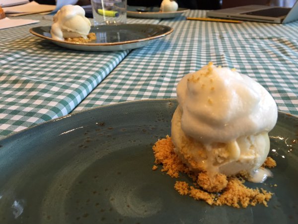 Helado de lúpulo con espuma de cerveza Zythum