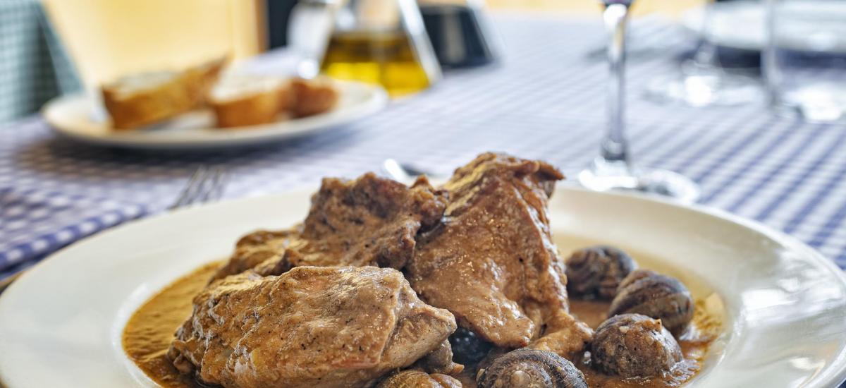 typical catalan restaurant priorat