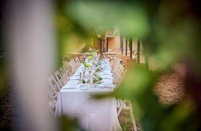 Banquete boda jardín en Priorat, Tarragona